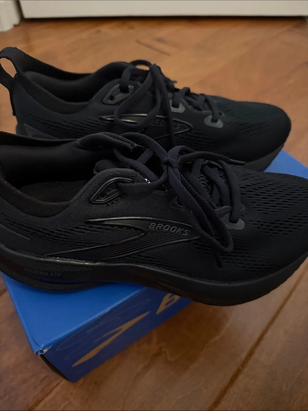 Brooks Women's Glycerin GTS 22 - Black/Black 6.5